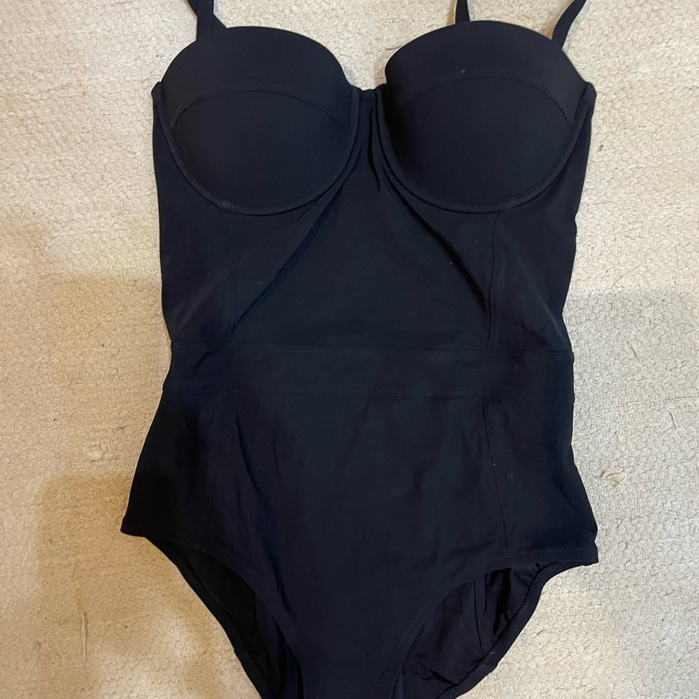 Tory Burch lipsey black swimsuit s nwot